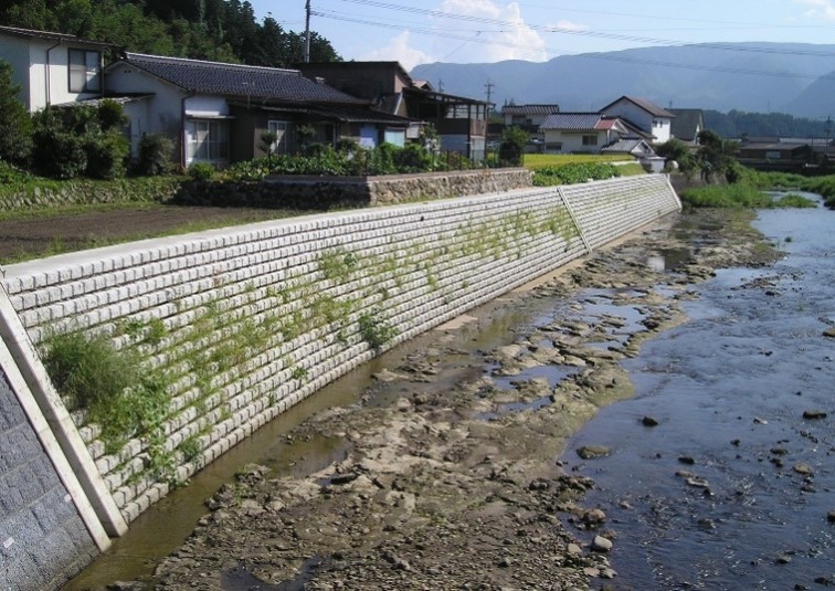 ラップブロック 写真